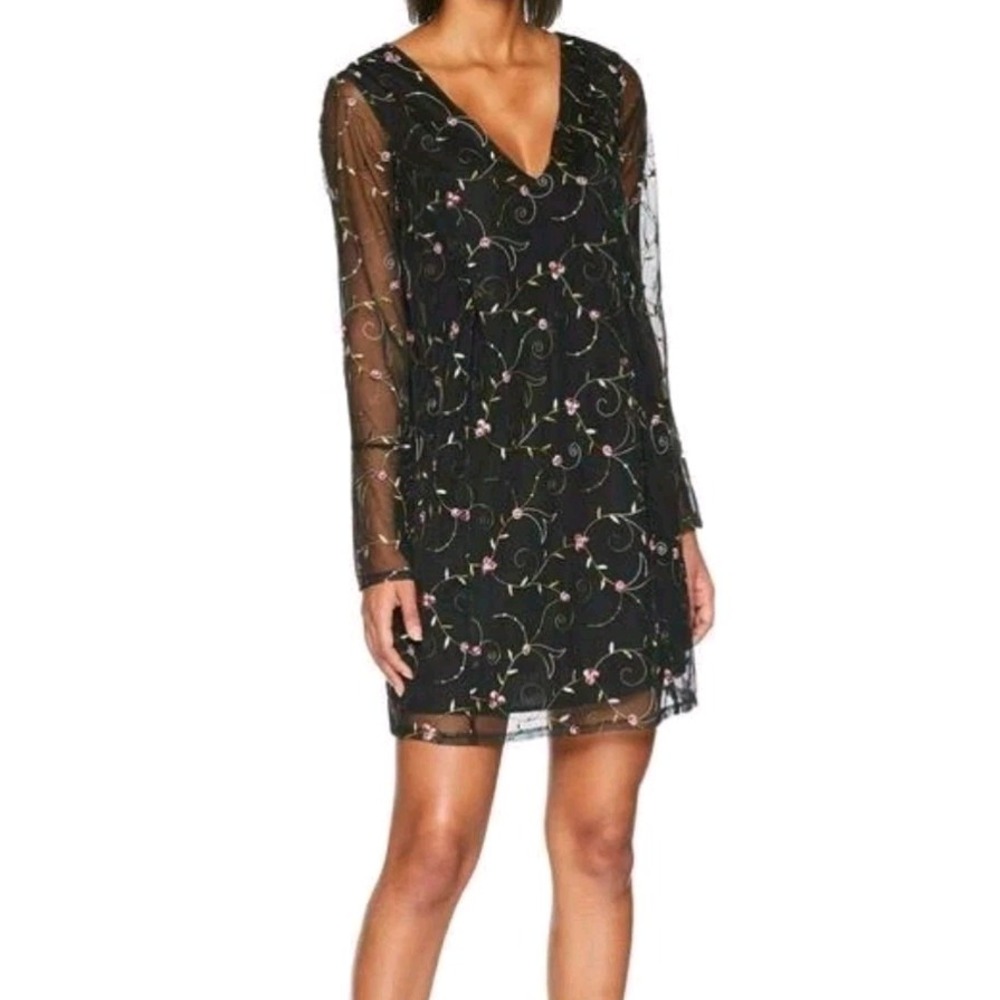 BCBG Generation Black Floral Embroidered Mesh‎ V-Neck Bell Sleeve Mini Dress XS